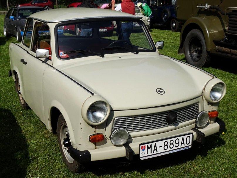 Трабант машина