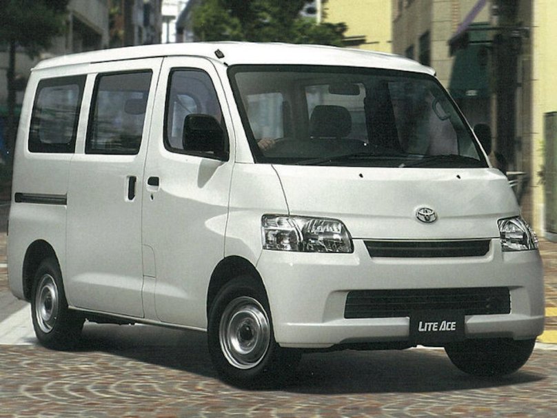 Toyota Lite Ace van