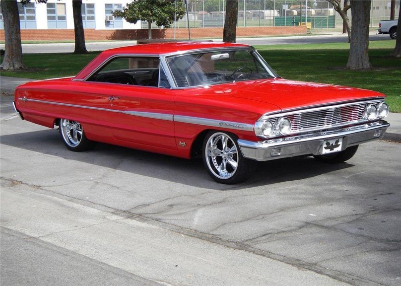 Ford Galaxie 500