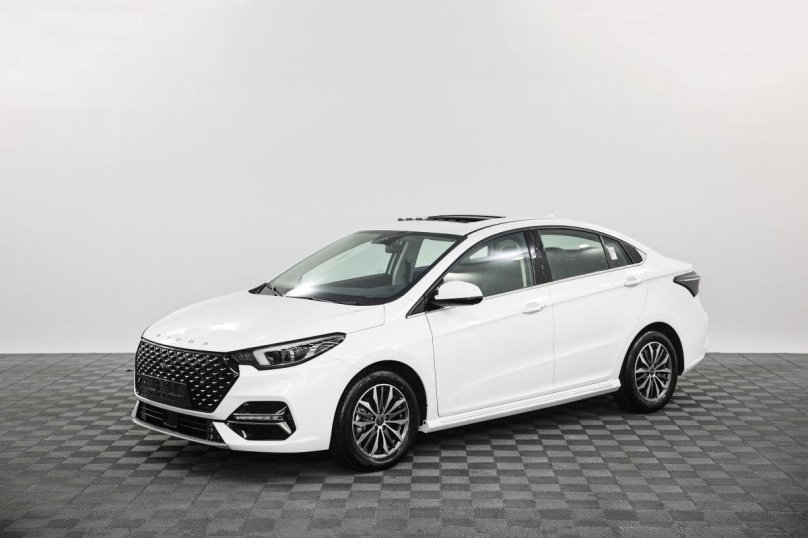 Автомобиль Omoda s5 1.5 CVT Life (белый)