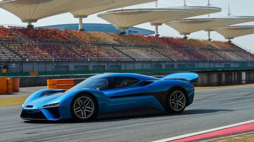 НИО еп9 машина