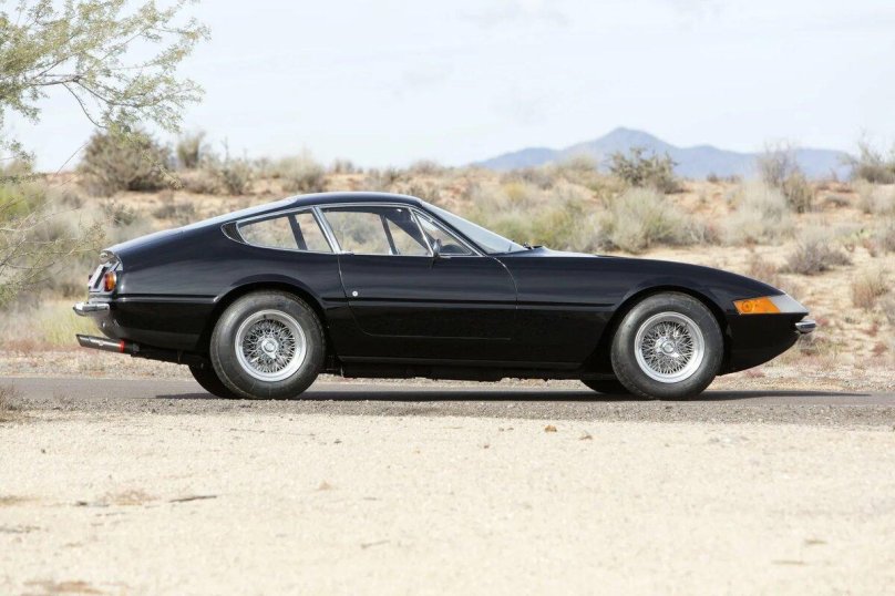 Феррари 365 GTB/4 Daytona