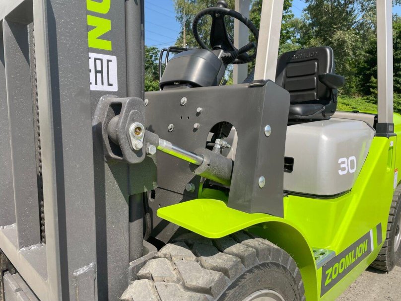 Вилочный погрузчик Zoomlion fd30