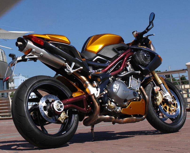 Бенелли мотоцикл 1130