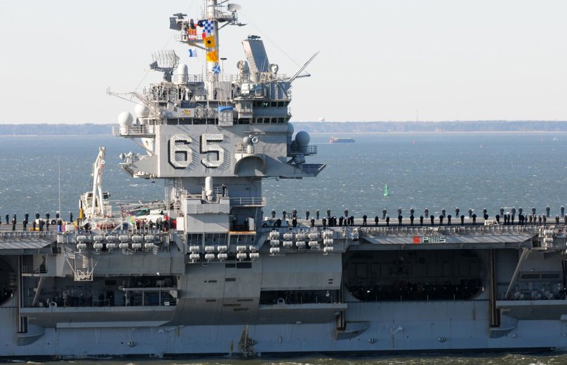 USS Enterprise (CVN-65) надстройка