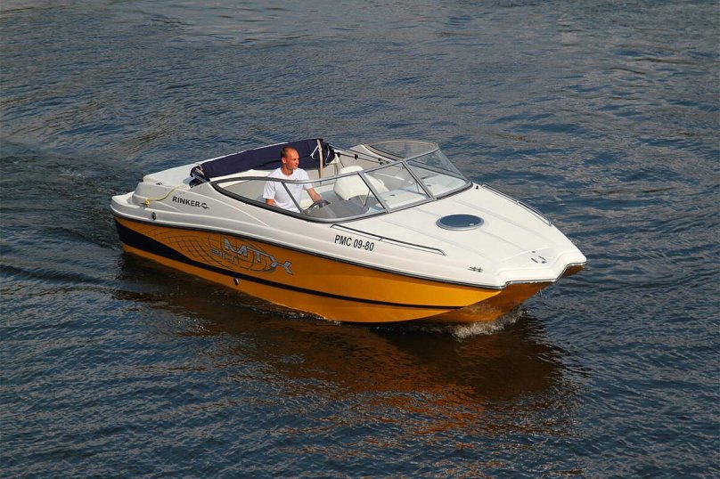 Rinker 210