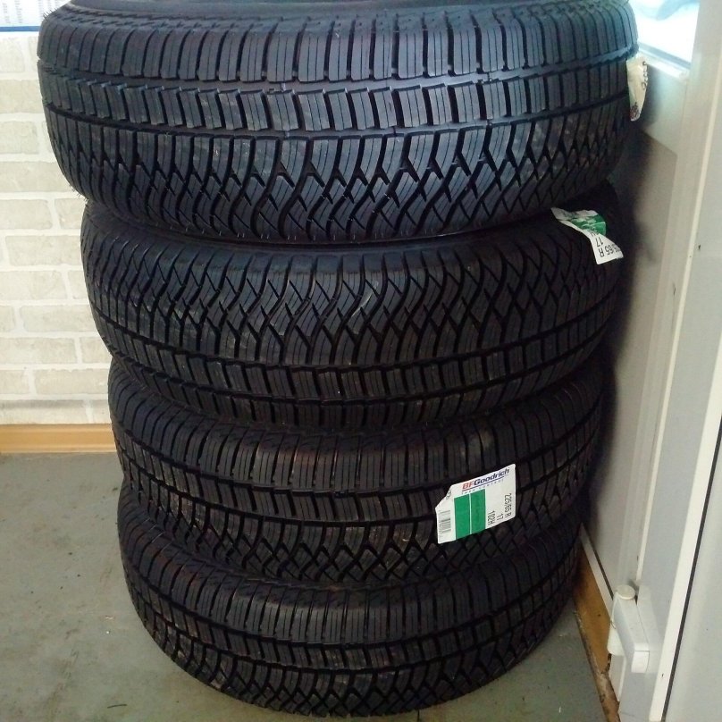 BFGOODRICH Urban Terrain 225/65 r17