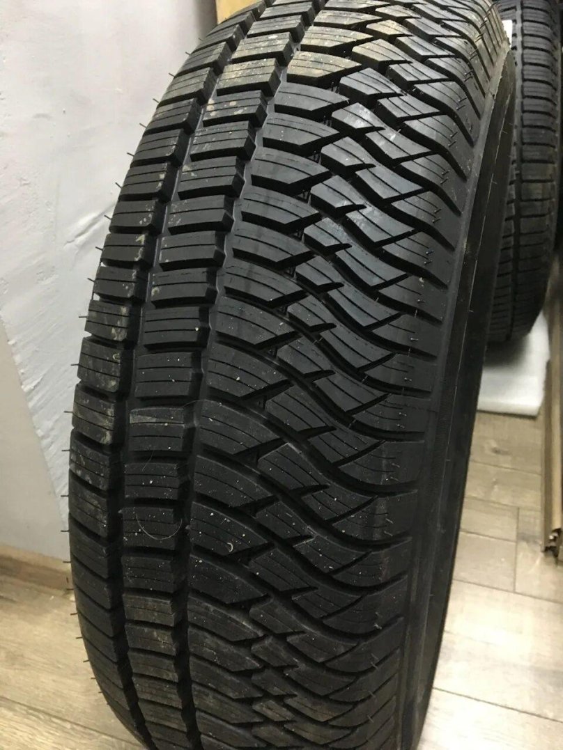 BFGOODRICH Urban Terrain t/a 225/70 r16