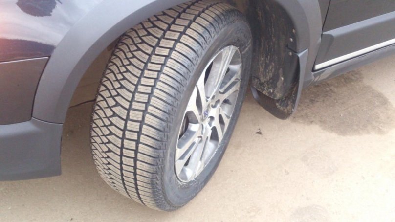 BFGOODRICH Urban Terrain t/a 235/65 r17