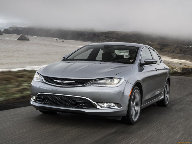Chrysler 200