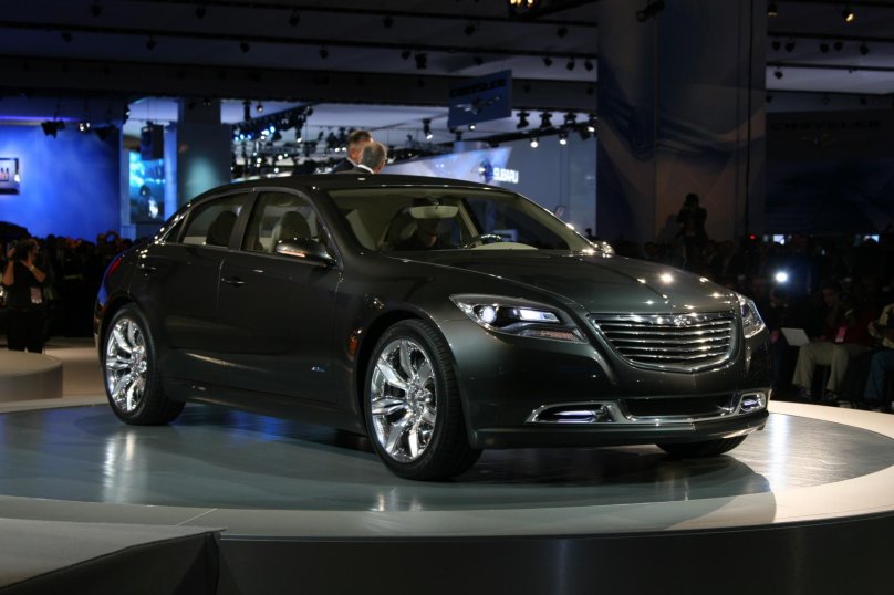 Крайслер ц 200