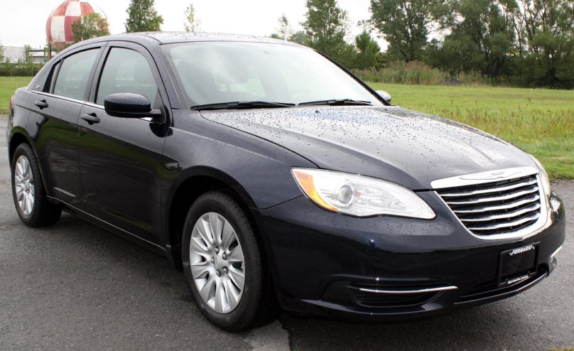 Chrysler 200 2011