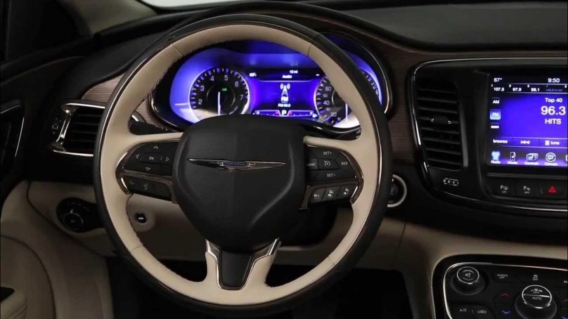 Chrysler 200 Interior
