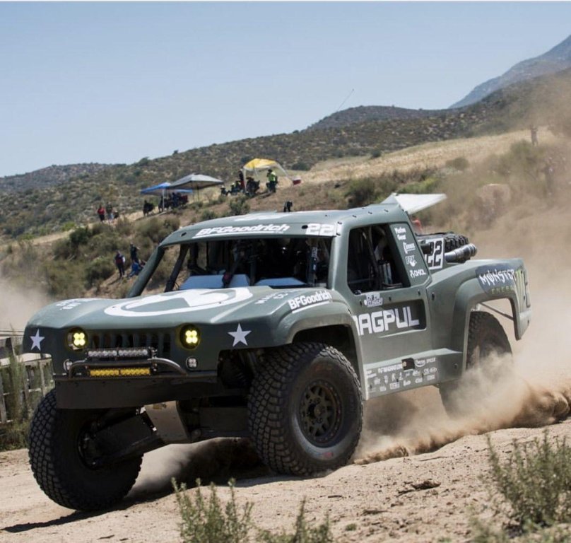 Baja Trophy Truck монстр