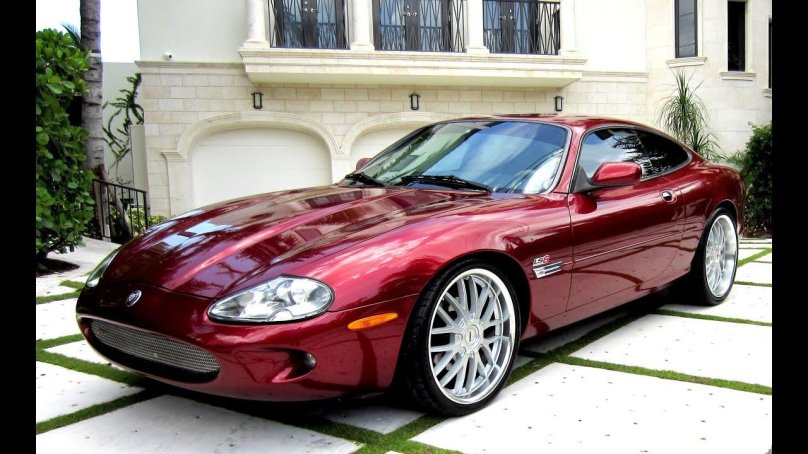 Jaguar xk8