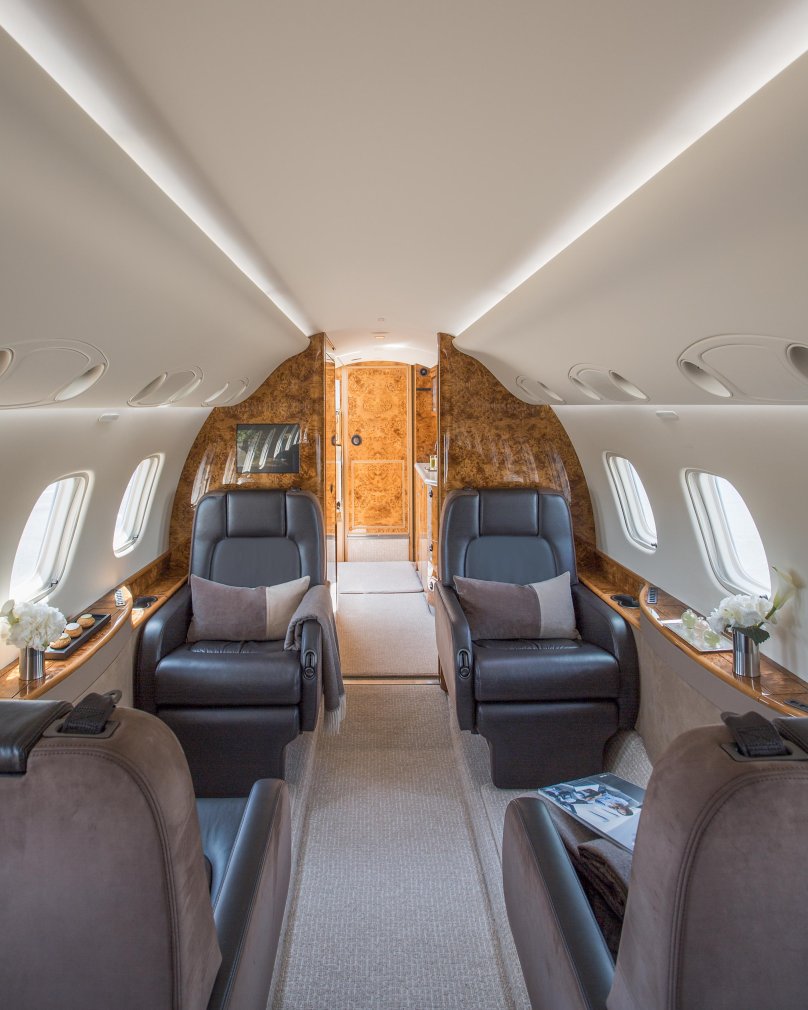 Самолёт Embraer Legacy 600 салон