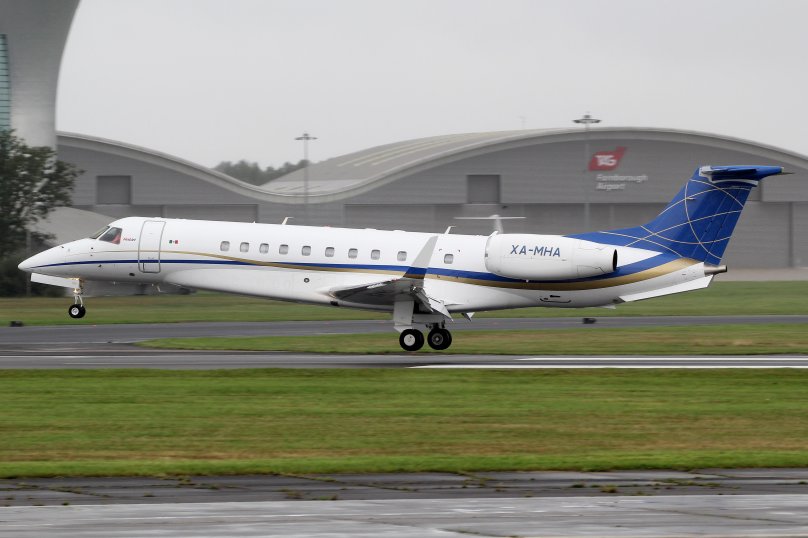 Embraer EMB-135bj Legacy