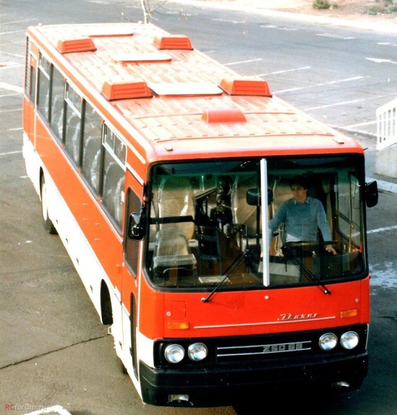 Икарус 250