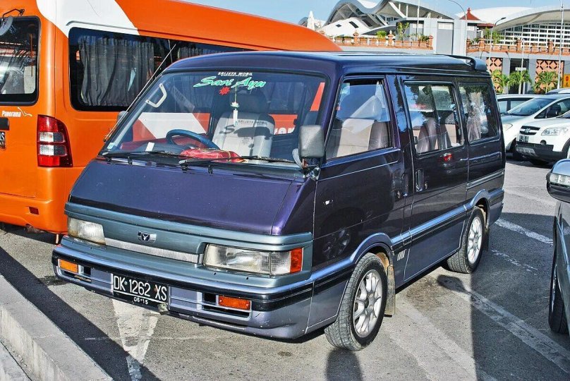 Тойота Бонго