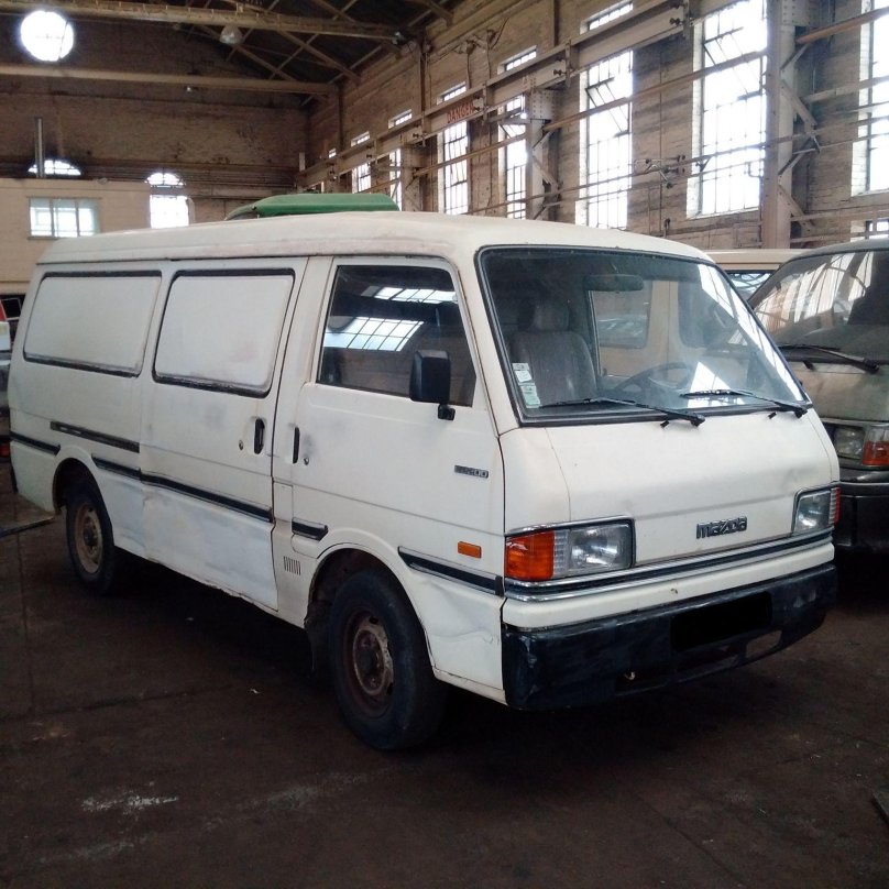 Mazda e2200 фургон