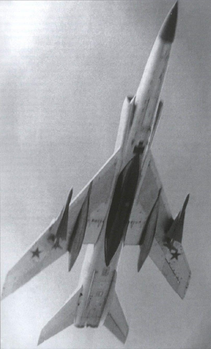 Ту-128 барражирующий истребитель-перехватчик