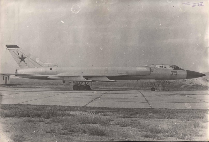 Истребитель-перехватчик ту-128