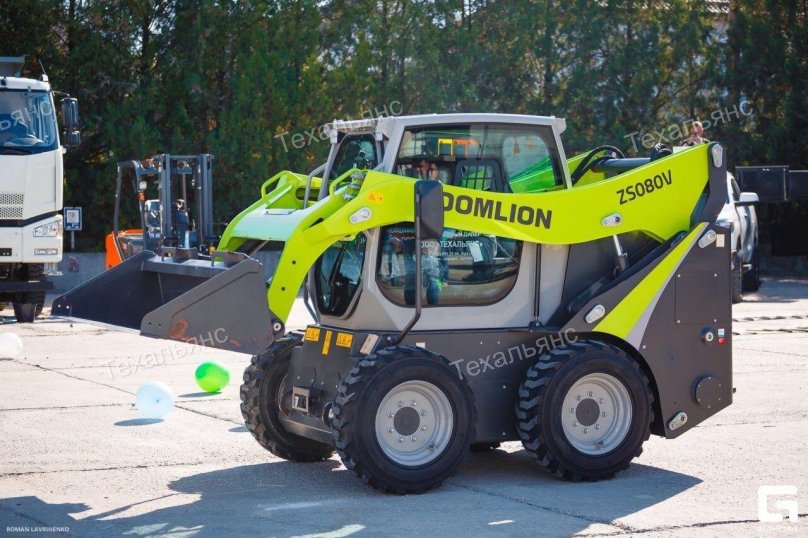 Zoomlion мини погрузчик