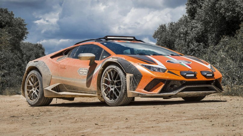Ламборджини Хуракан 2022