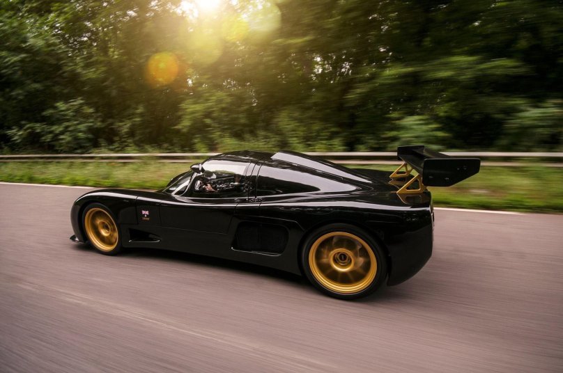 Ultima Evolution Coupe 1020