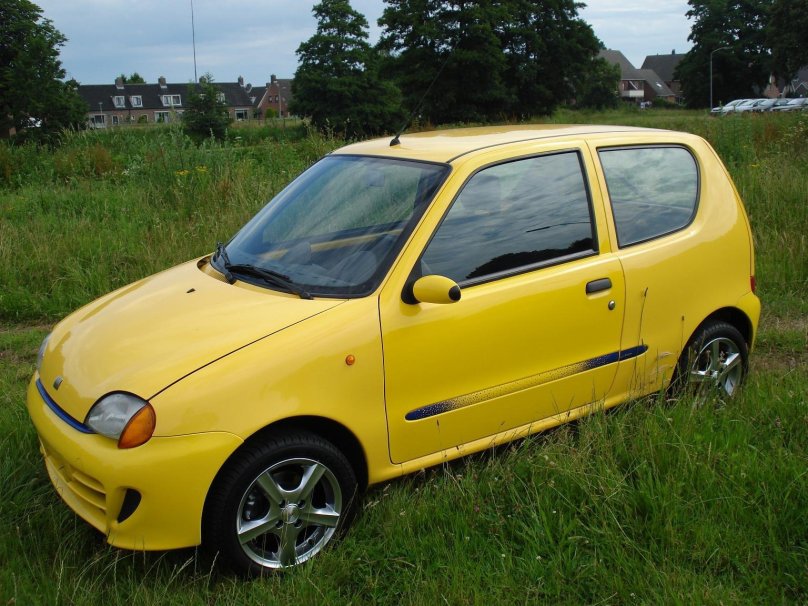 Мини Фиат Сейченто 1997 года