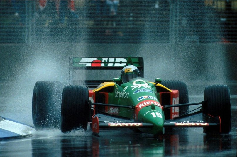 Бенеттон формула 1