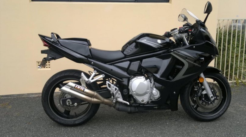 Сузуки GSX 650 F