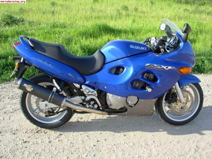 Suzuki GSX 600 F