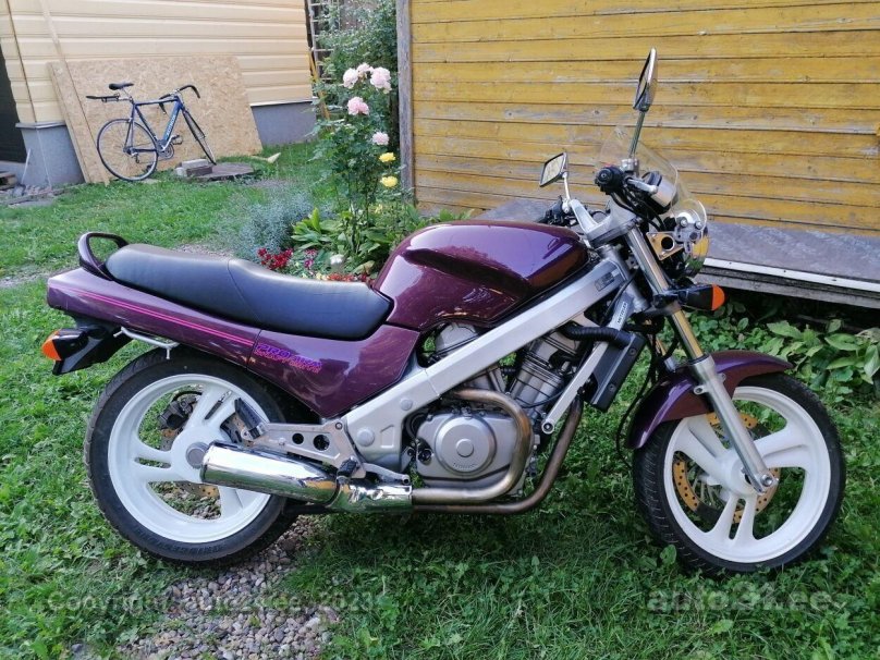 Honda NTV 650 Deauville