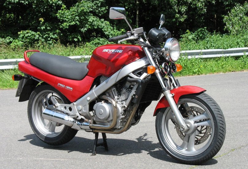 Honda Revere 650