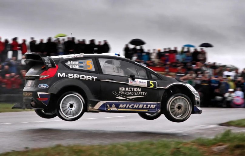 Форд Фиеста WRC раллийные