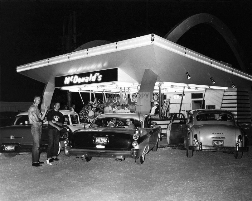 Первый макдональдс в Америке