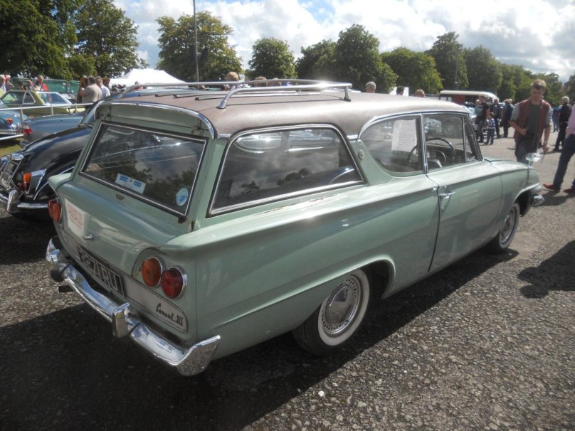 Ford Consul