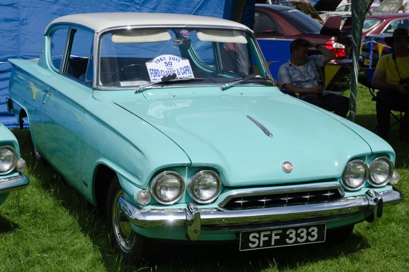 Ford Consul
