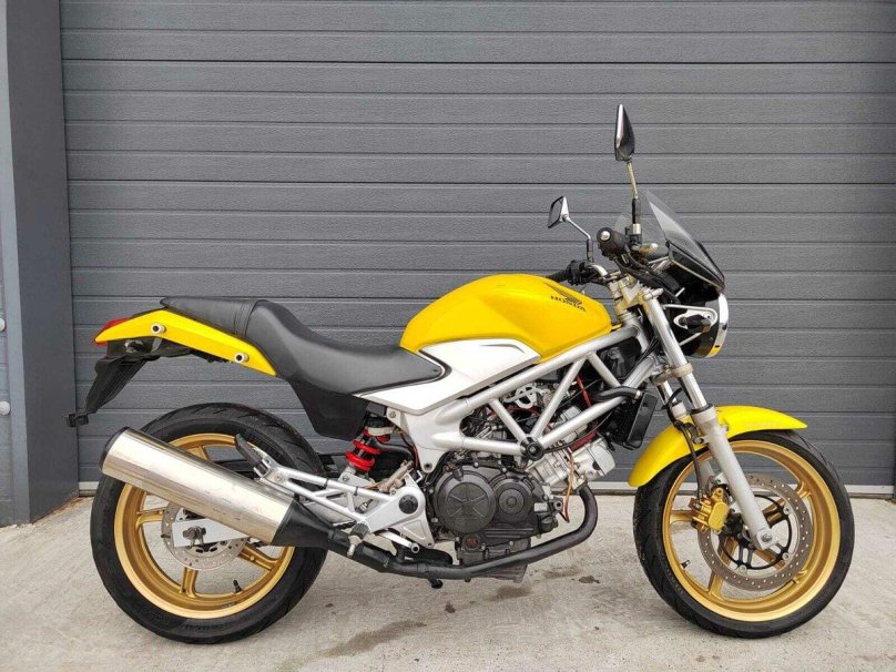 Хонда Втр 250