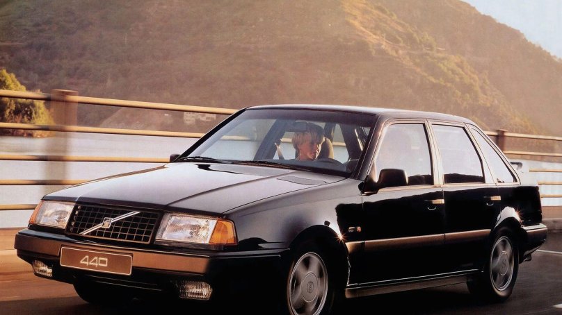 Volvo 440 GLT
