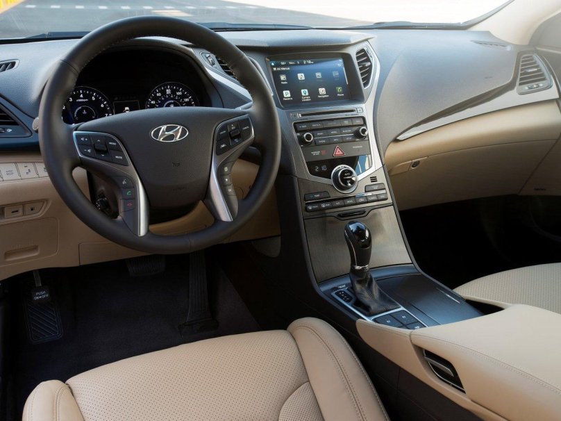 Hyundai Azera 2015