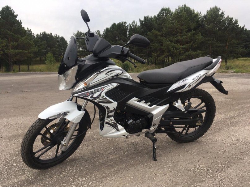 Рейсер Viper 130