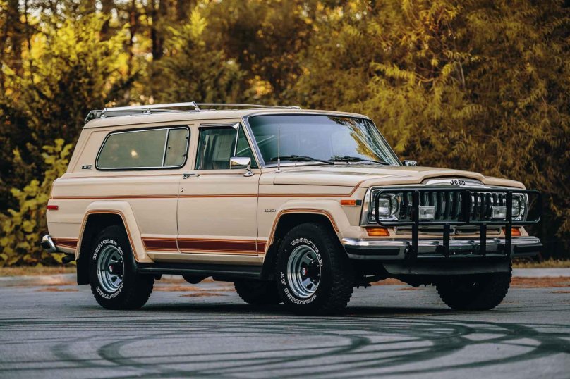 Jeep Cherokee Wagoneer 1983