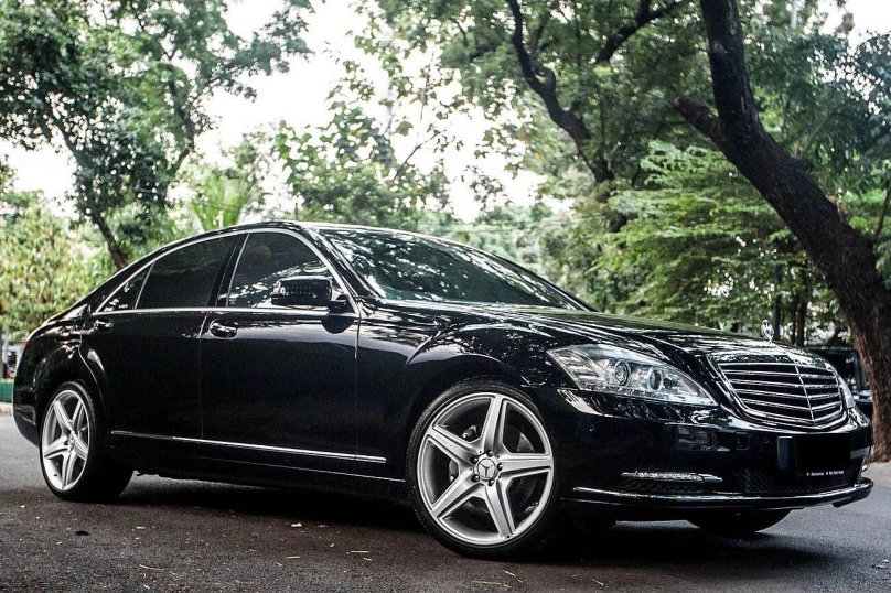 Mercedes-Benz w221 5.5