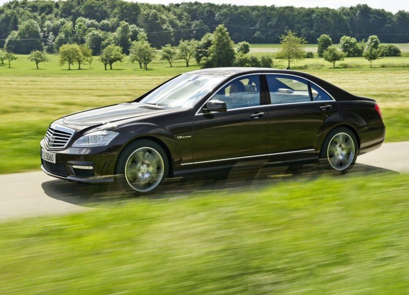 Mercedes-Benz s-class w221