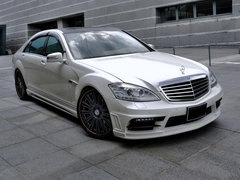 Mercedes s class w221