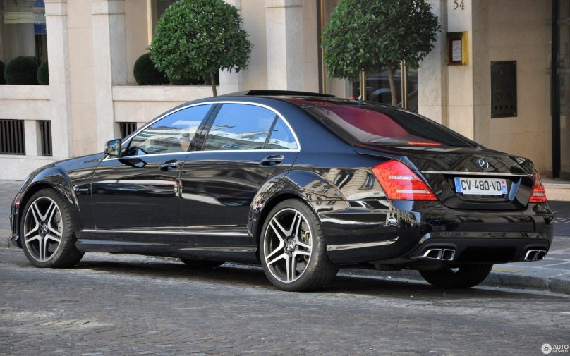 Мерседес s63 AMG w221