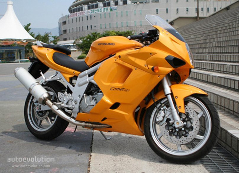 Hyosung gt650 2006