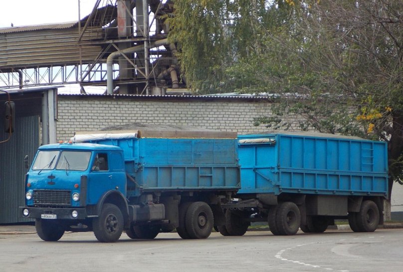 МАЗ 5335 зерновоз